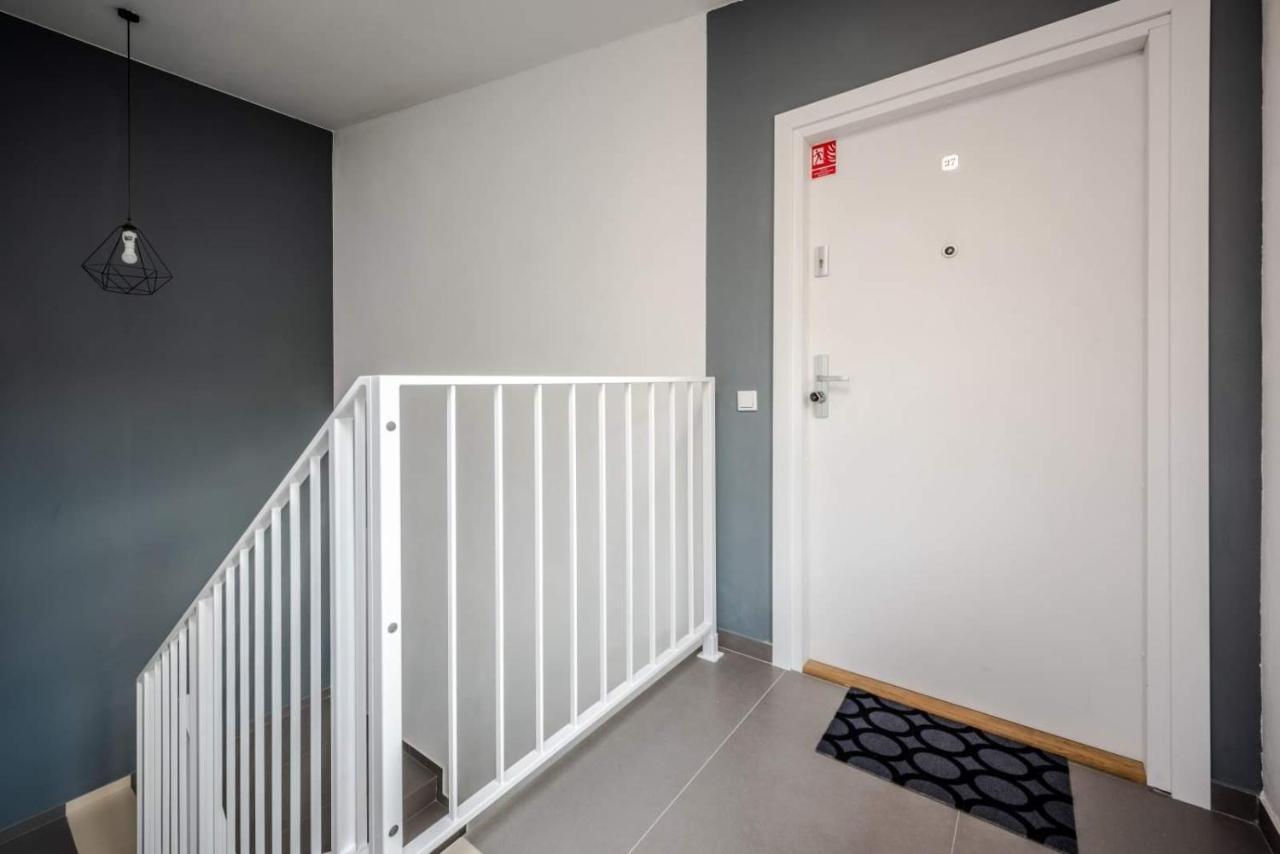 Modern Apartment Arizona Studio Old Town Dietla Balcony Cracovia Exterior foto
